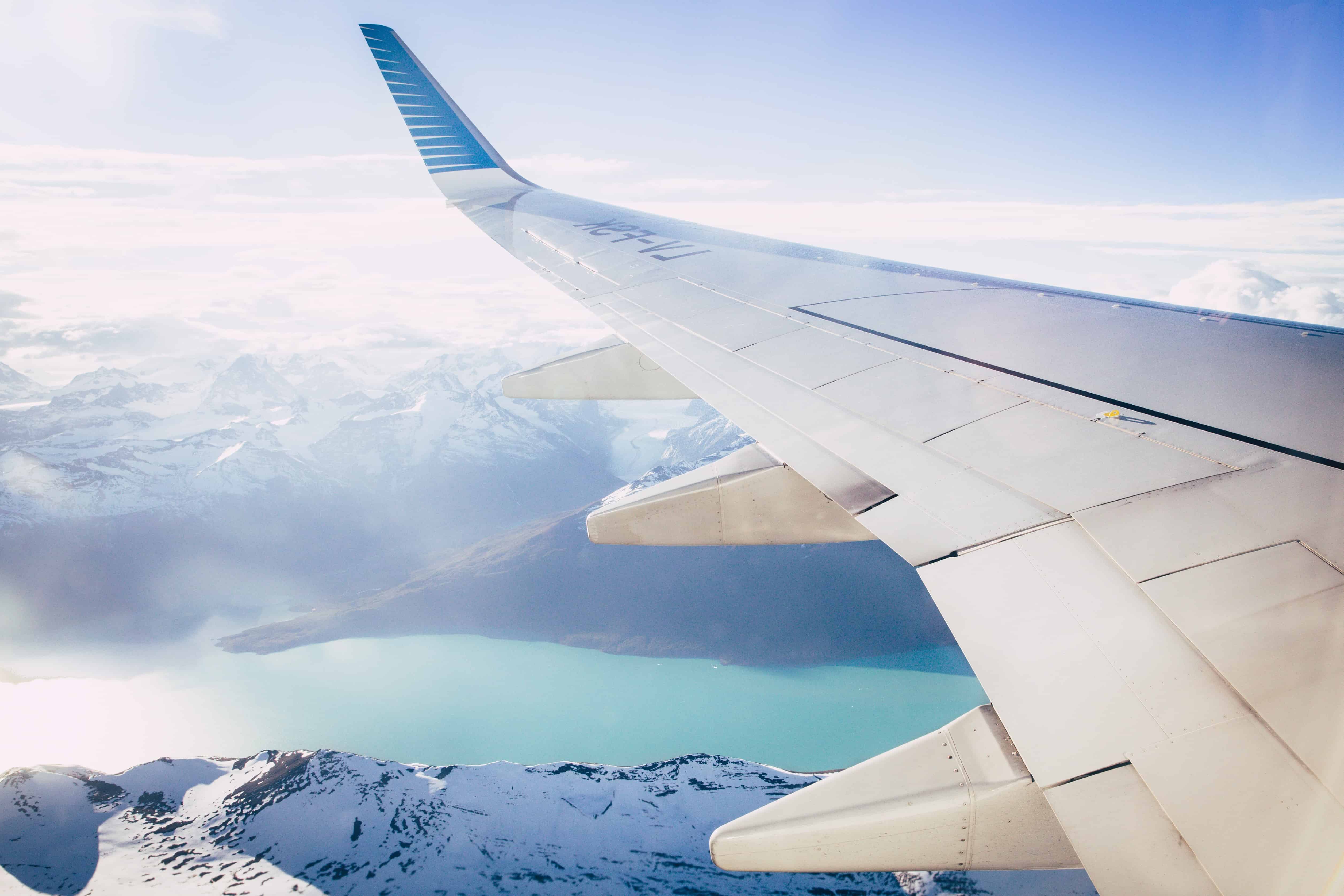 Fear of flying phobia is common. Learn how to overcome fear of flying so you don't let this interfere with your work or family any more. Adventures awaits! 